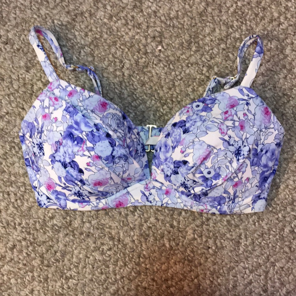 NWOT Victoria secret swim!